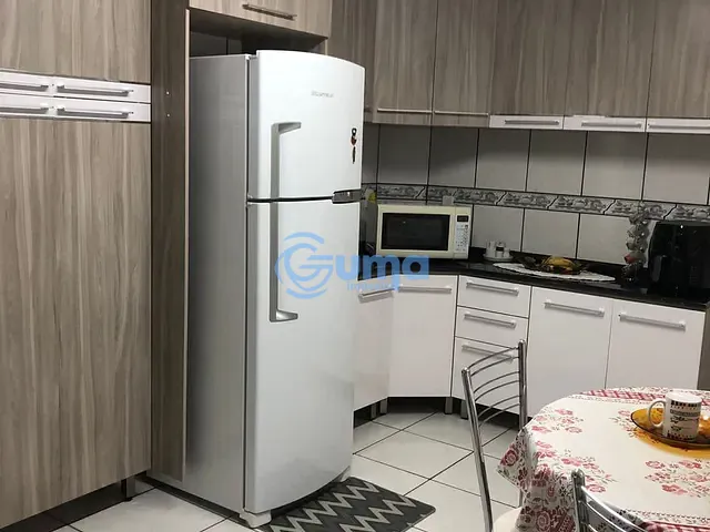 Sobrado 3 quartos e 3 banheiros, à venda, no bairro Vila Mota em Bragança Paulista