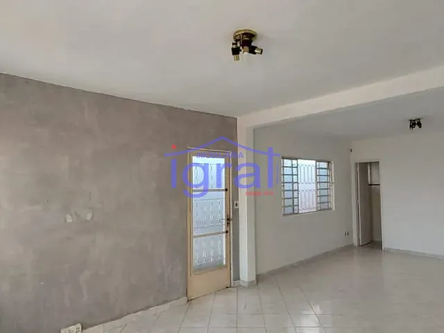 Sobrado com 215m² 4 quartos e 3 banheiros, à venda, no bairro Vila Fachini em São Paulo