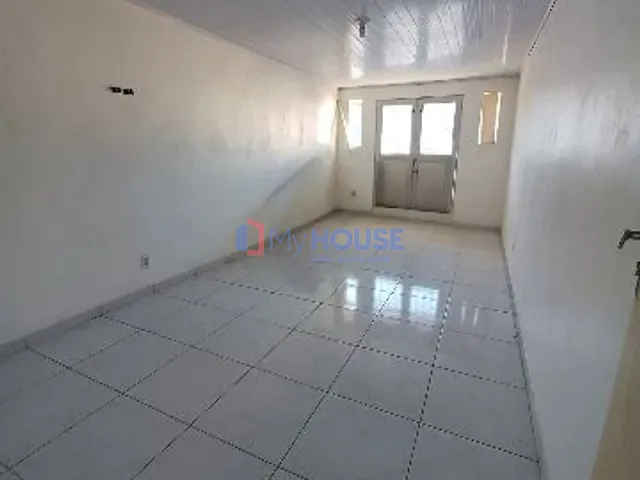 Sobrado 2 quartos e 3 banheiros, à venda, no bairro Malhado em Ilhéus