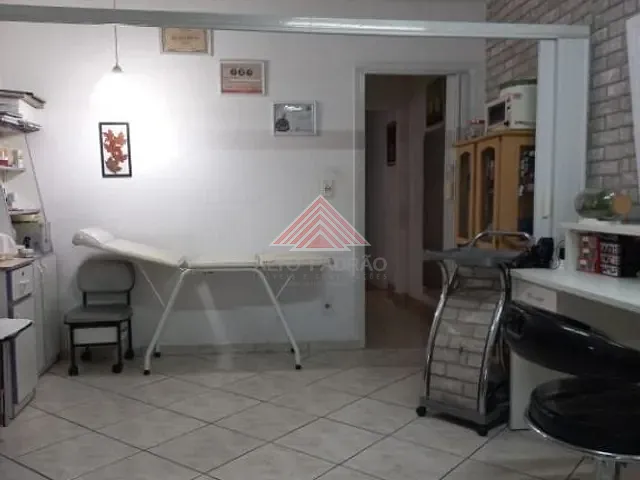 Sobrado com 197m² 3 quartos e 2 banheiros, à venda, no bairro Vila Flórida em Mauá