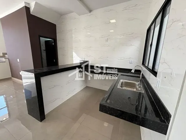Sobrado com 210m² 2 quartos e 1 banheiro, à venda, no bairro Jardim Alfa em Andradas
