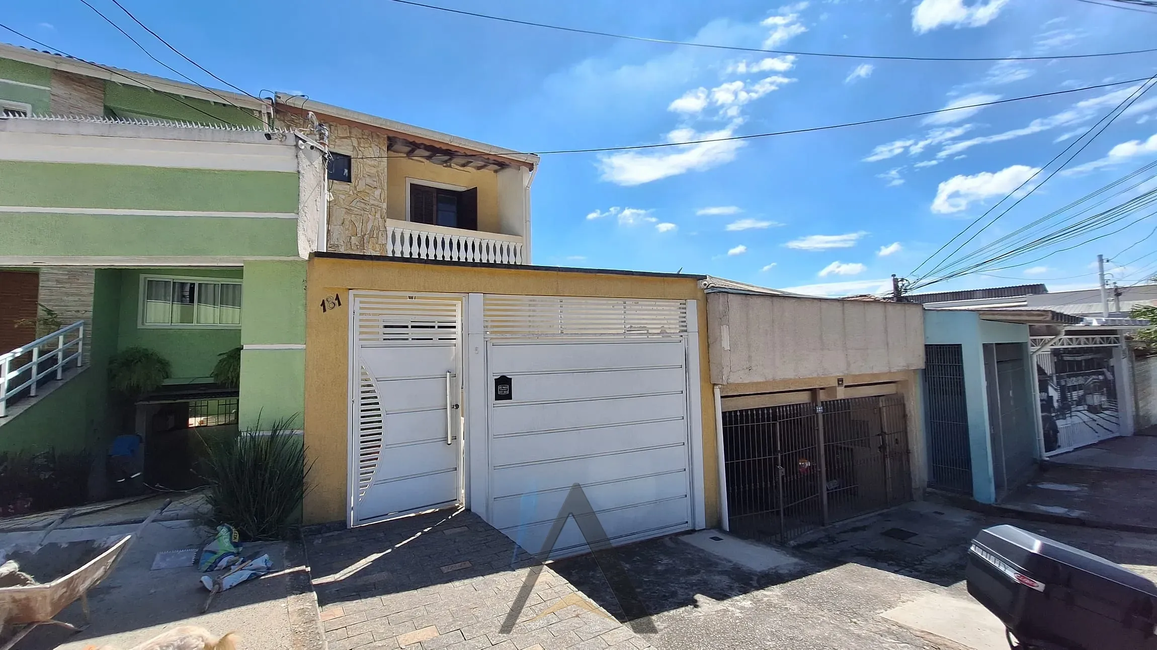 Sobrado, 3 quartos, 180 m² - Foto 2