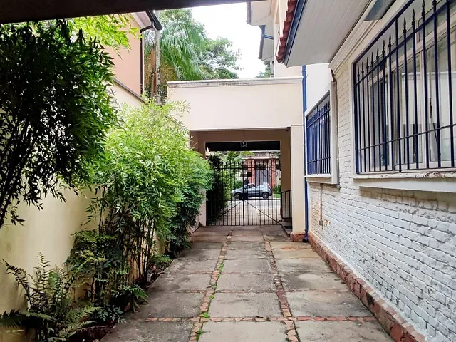 Sobrado com 428m² 3 quartos e 4 banheiros, à venda, no bairro Jardim Paulista em São Paulo