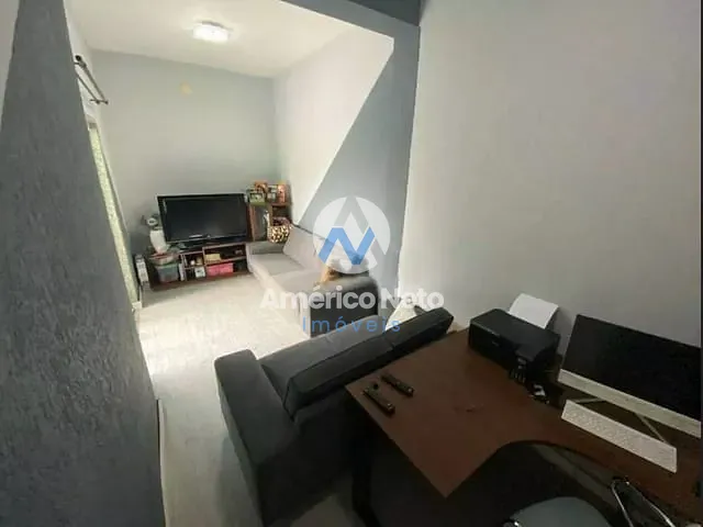 Sobrado com 244m² 3 quartos e 5 banheiros, à venda, no bairro Santa Maria em São Caetano do Sul