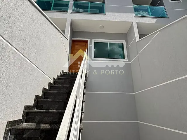 Sobrado 3 quartos e 2 banheiros, à venda, no bairro Vila Mazzei em São Paulo