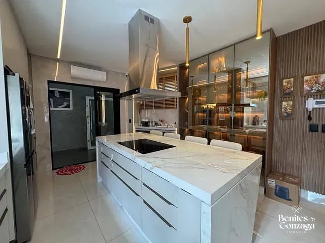 Sobrado com 325m² 3 quartos e 4 banheiros, à venda, no bairro Jardim Pinheiros III em Maringá