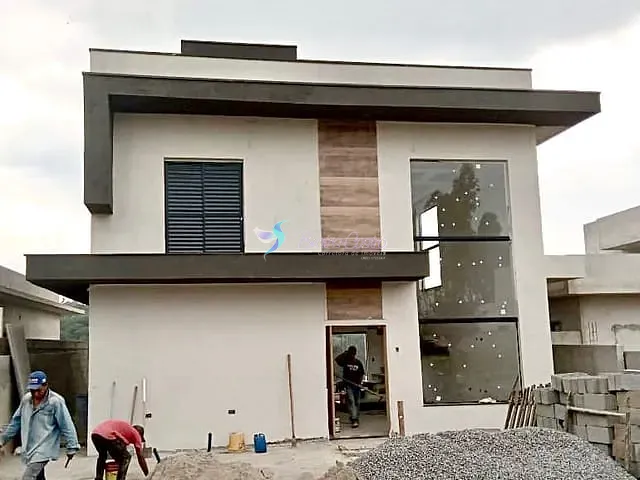 Sobrado com 360m² 4 quartos e 6 banheiros, à venda, no bairro Condomínio Residencial Reserva de Atibaia em Atibaia