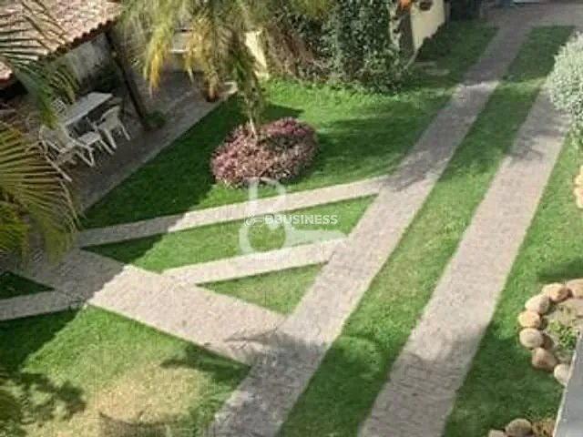 Sobrado com 720m² 7 quartos e 5 banheiros, à venda, no bairro Parque São Caetano em Campos dos Goytacazes