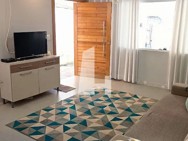 Sobrado com 198m² 3 quartos e 2 banheiros, à venda, no bairro Vila Barros em Guarulhos