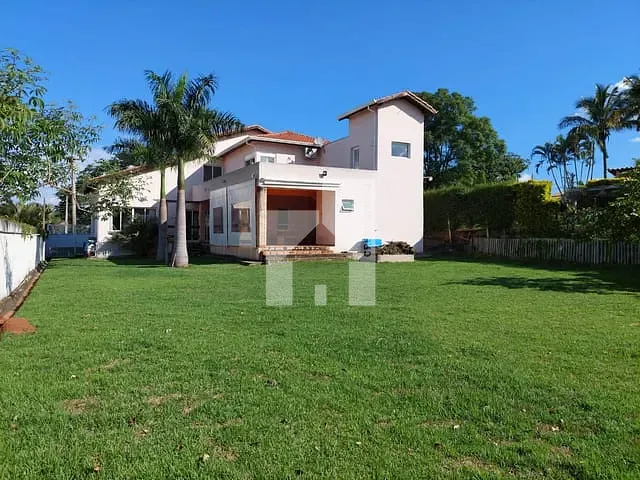 Sobrado com 1000m² 4 quartos e 3 banheiros, à venda, no bairro Horizonte Azul em Itupeva