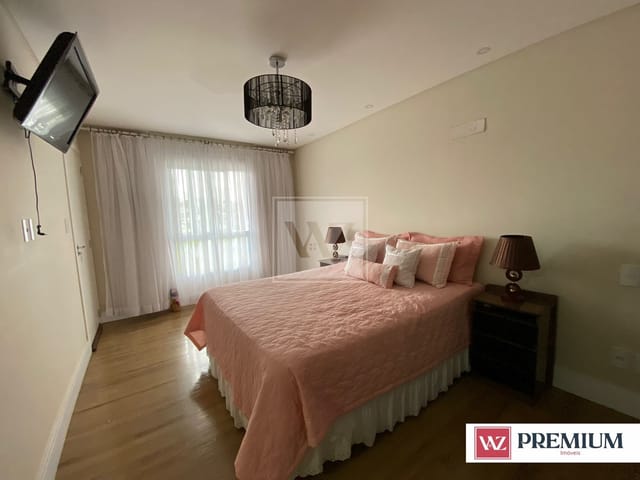 Casa 4 quartos e 5 banheiros, à venda, no bairro Estrela em Ponta Grossa