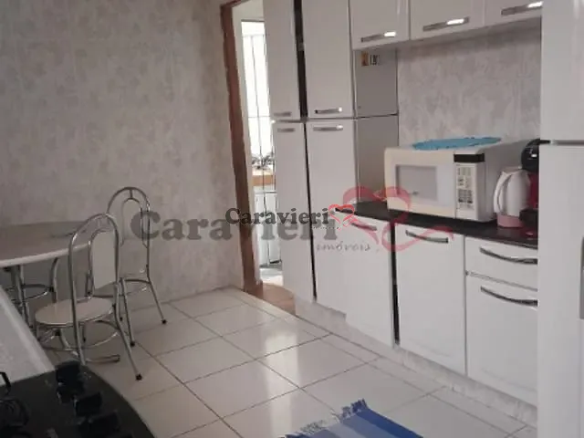 Sobrado com 150m² 4 quartos e 1 banheiro, à venda, no bairro Jardim Castelo em São Paulo