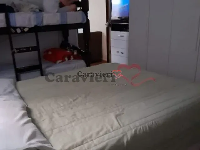 Sobrado com 150m² 4 quartos e 1 banheiro, à venda, no bairro Jardim Castelo em São Paulo