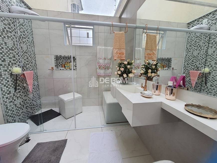 Sobrado, 4 quartos, 300 m² - Foto 2