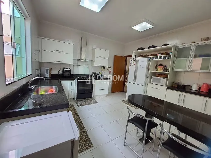 Sobrado, 4 quartos, 300 m² - Foto 22