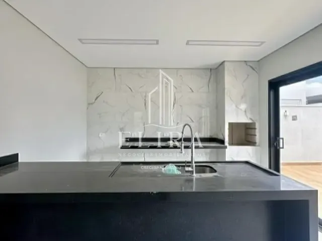 Sobrado com 320m² 3 quartos e 4 banheiros, à venda, no bairro Jardim Primavera em Nova Odessa