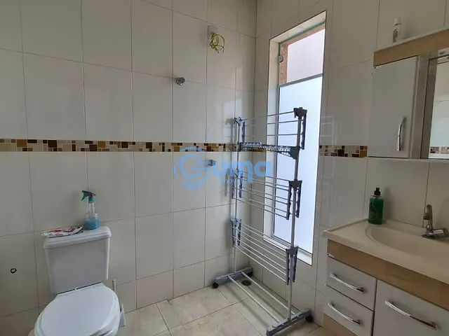 Sobrado com 140m² 3 quartos e 3 banheiros, à venda, no bairro Residencial Quinta dos Vinhedos em Bragança Paulista