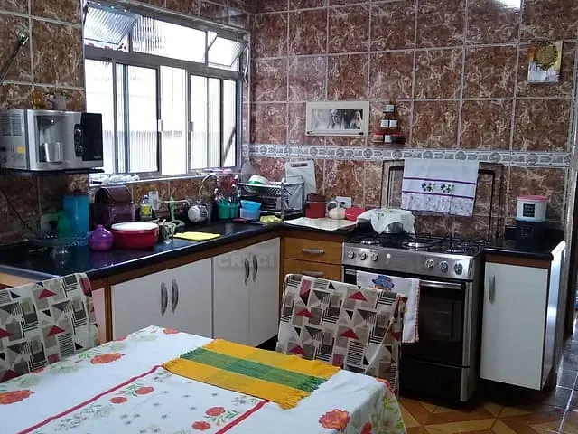 Sobrado com 125m² 3 quartos e 2 banheiros, à venda, no bairro Jardim Zaira em Mauá