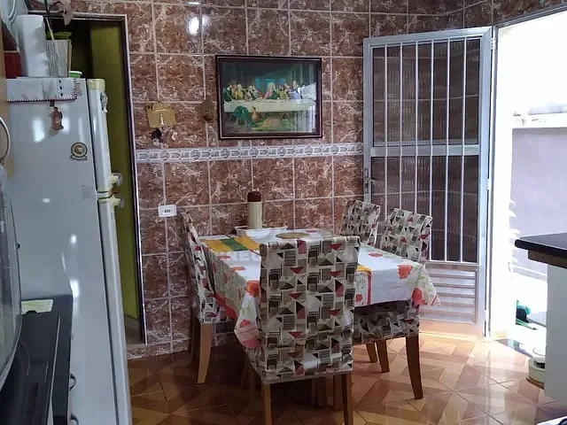Sobrado com 125m² 3 quartos e 2 banheiros, à venda, no bairro Jardim Zaira em Mauá