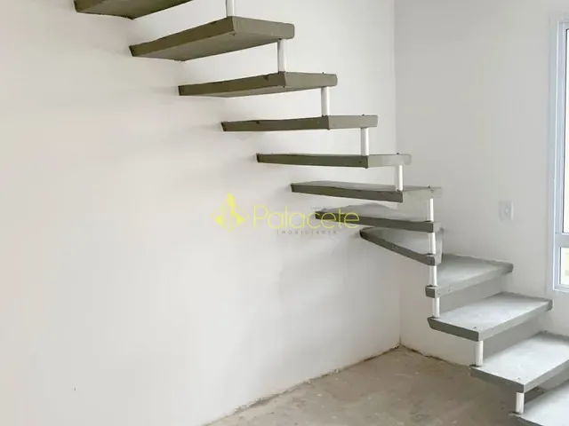 Sobrado com 90m² 2 quartos e 1 banheiro, à venda, no bairro Jardim Santa Luzia em Guaratinguetá