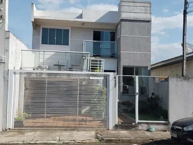Sobrado com 160m² 4 quartos e 3 banheiros, à venda, no bairro Batel em Guarapuava