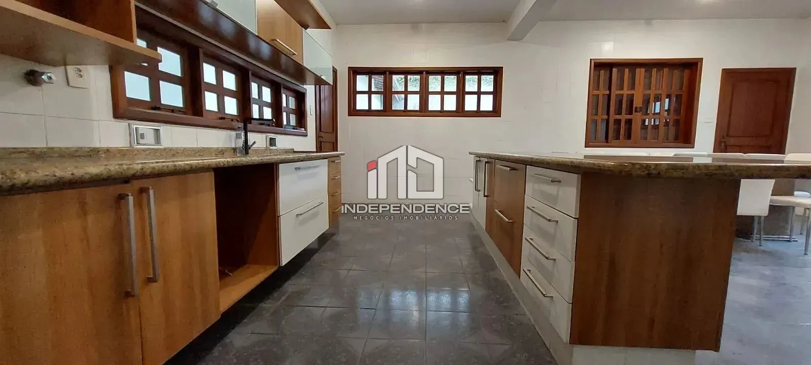 Sobrado, 6 quartos, 372 m² - Foto 65