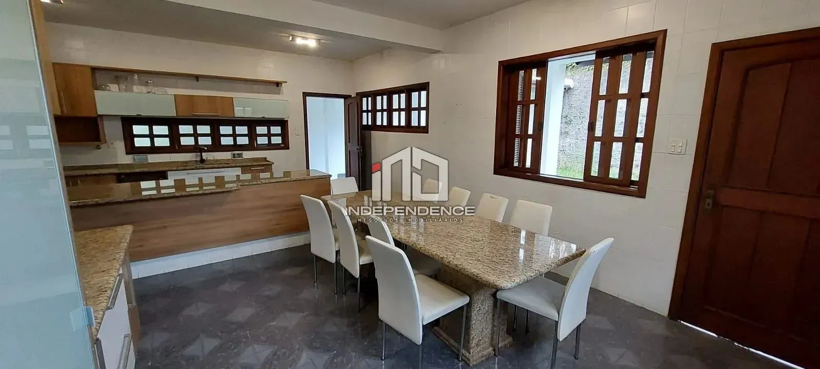 Sobrado, 6 quartos, 372 m² - Foto 138