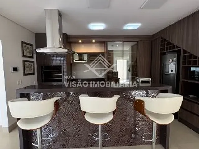 Sobrado 3 quartos e 2 banheiros, para alugar, no bairro Jardim Maringá em Sinop