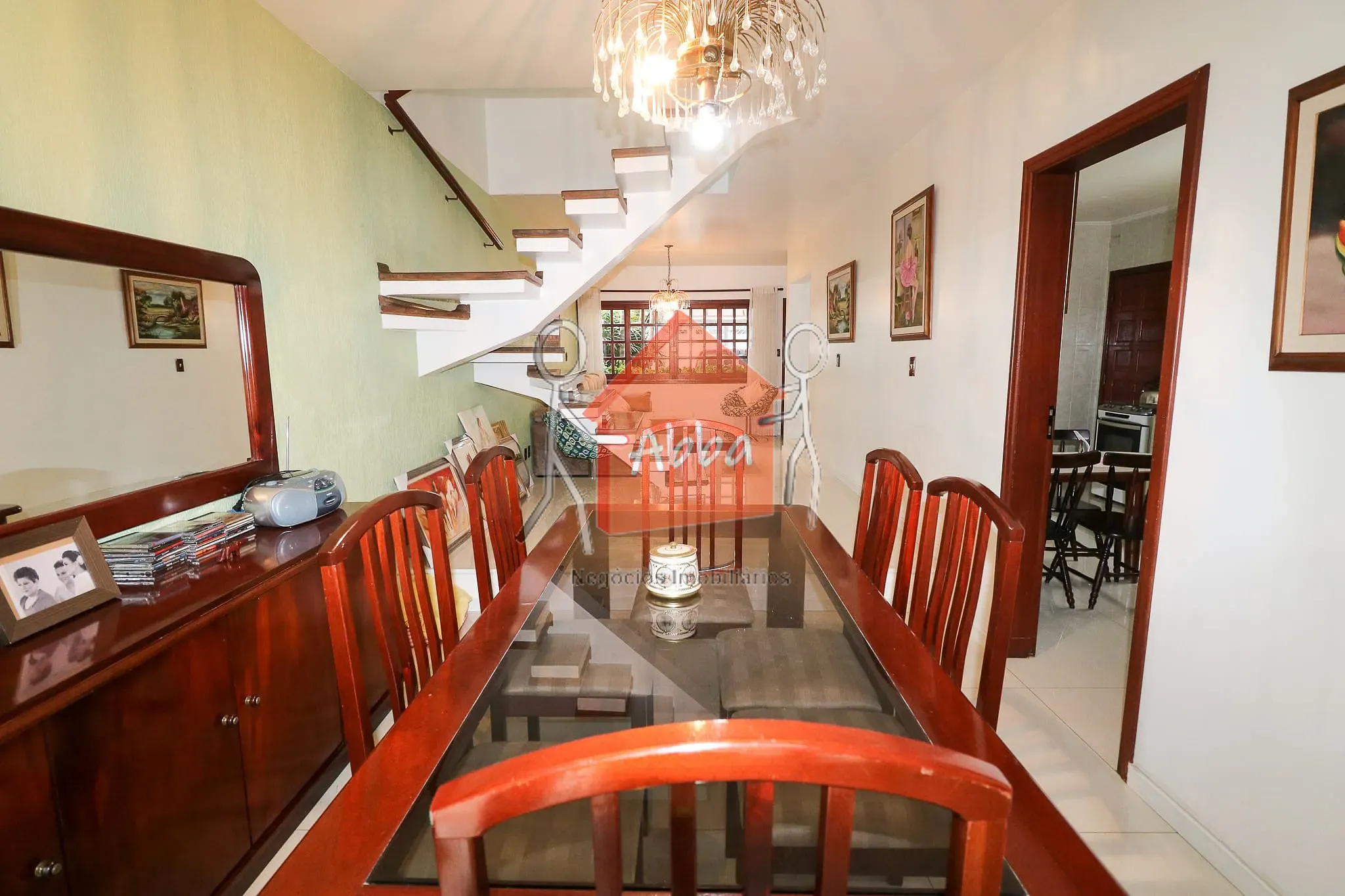 Sobrado, 3 quartos, 180 m² - Foto 1