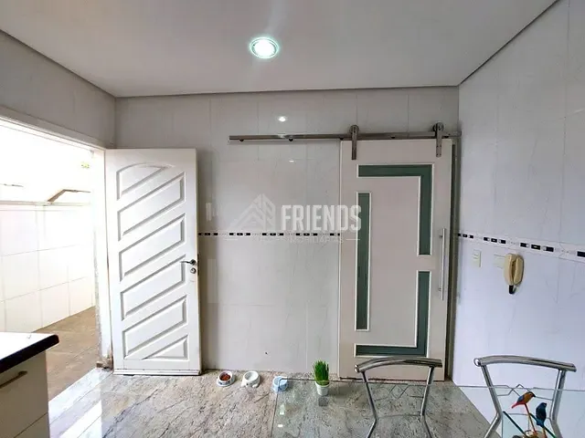 Sobrado com 121m² 2 quartos e 2 banheiros, à venda ou para alugar, no bairro Vila Mafra em São Paulo