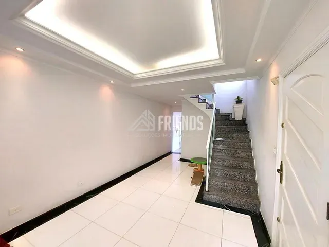 Sobrado com 121m² 2 quartos e 2 banheiros, à venda ou para alugar, no bairro Vila Mafra em São Paulo