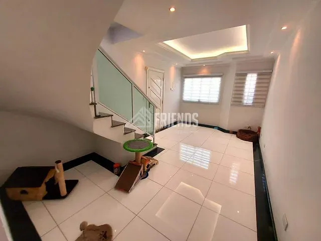 Sobrado com 121m² 2 quartos e 2 banheiros, à venda ou para alugar, no bairro Vila Mafra em São Paulo