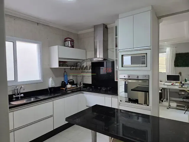 Sobrado com 125m² 2 quartos e 2 banheiros, à venda, no bairro Jardim Regente em Indaiatuba
