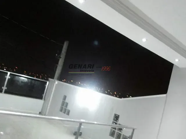 Sobrado com 125m² 2 quartos e 2 banheiros, à venda, no bairro Jardim Regente em Indaiatuba