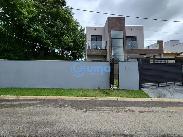 Sobrado com 438m² 3 quartos e 4 banheiros, à venda, no bairro Residencial Alvorada em Bragança Paulista