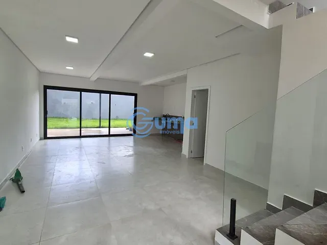 Sobrado com 438m² 3 quartos e 4 banheiros, à venda, no bairro Residencial Alvorada em Bragança Paulista