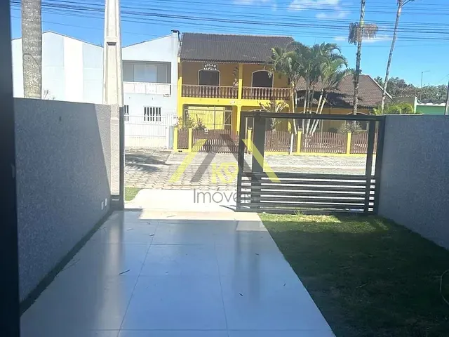 Sobrado com 145m² 3 quartos e 2 banheiros, à venda, no bairro banceário gaivotas em Matinhos