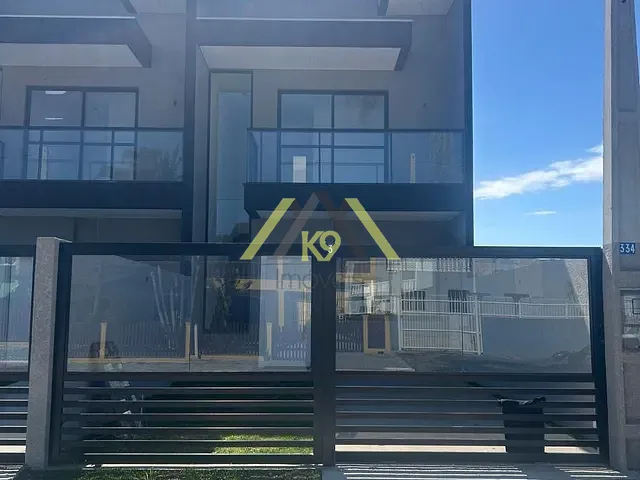Sobrado com 145m² 3 quartos e 2 banheiros, à venda, no bairro banceário gaivotas em Matinhos