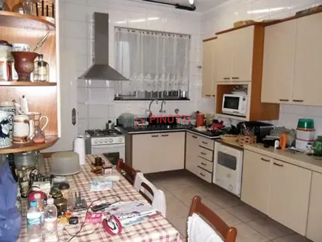 Sobrado 3 quartos e 2 banheiros, à venda, no bairro Nova Petrópolis em São Bernardo do Campo