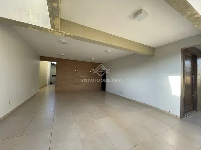 Sobrado com 360m² 2 quartos e 2 banheiros, à venda, no bairro Residencial Bella Suíça em Sinop