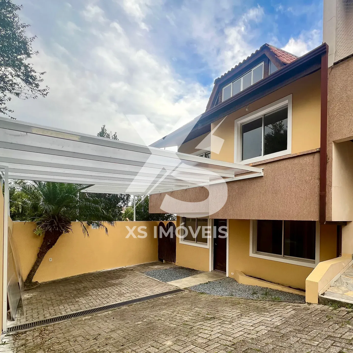 Sobrado, 3 quartos, 180 m² - Foto 1