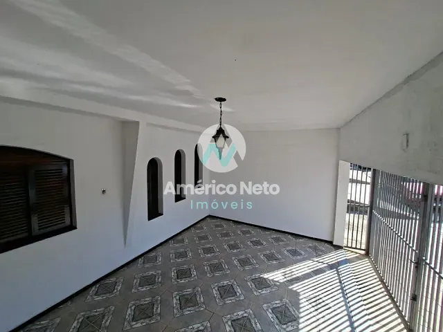 Sobrado com 180m² 2 quartos e 1 banheiro, para alugar, no bairro Nova Gerti em São Caetano do Sul