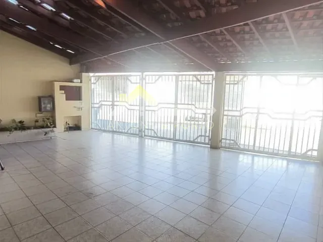 Sobrado 3 quartos e 3 banheiros, à venda, no bairro Jardim Vila Galvão em Guarulhos