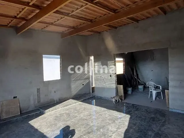 Sobrado com 320m² 5 quartos e 3 banheiros, à venda, no bairro Parque Jandaia em Carapicuíba