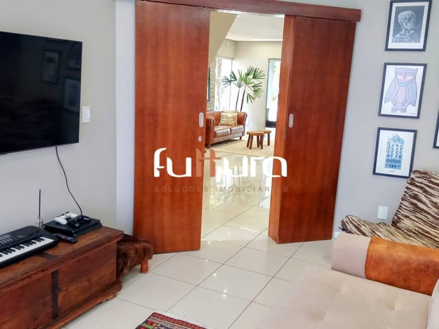 Sobrado com 434m² 3 quartos e 5 banheiros, à venda, no bairro Cidade Vera Cruz - Jardins Mônaco em Aparecida de Goiânia