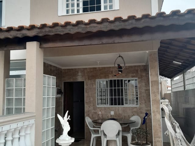 Sobrado 3 quartos e 3 banheiros, à venda, no bairro Parada Inglesa em São Paulo