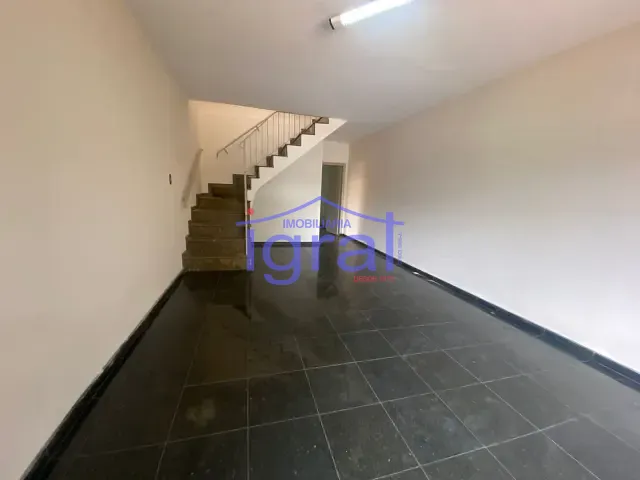 Sobrado 4 quartos e 2 banheiros, à venda ou para alugar, no bairro Planalto Paulista em São Paulo