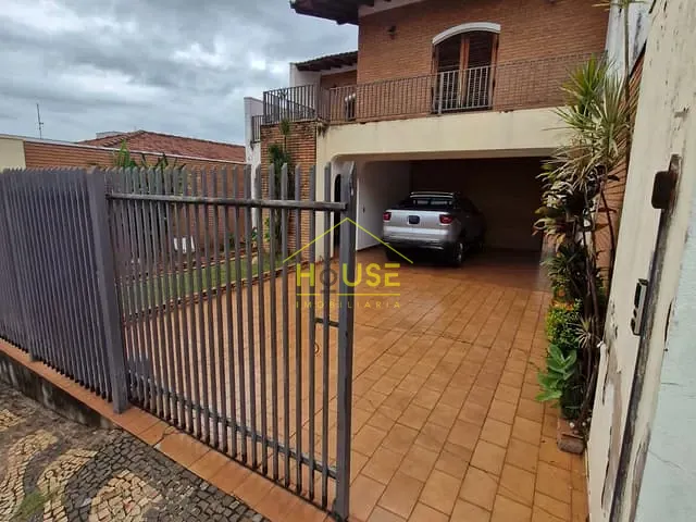 Sobrado com 392m² 3 quartos e 4 banheiros, à venda, no bairro Patrimônio Velho em Votuporanga