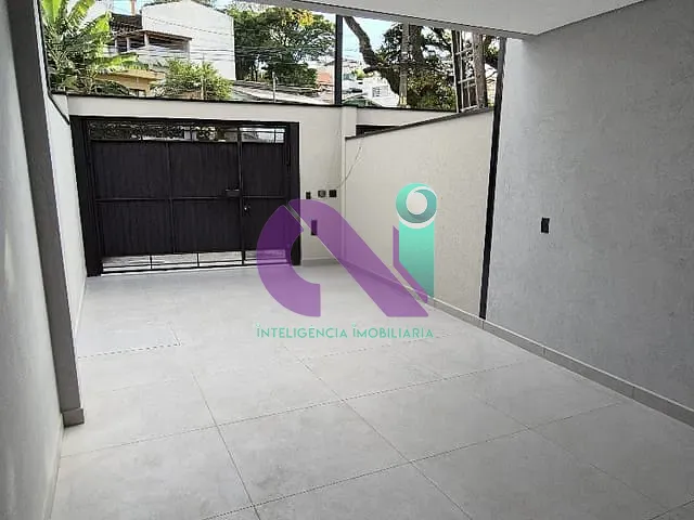 Sobrado com 126m² 3 quartos e 2 banheiros, à venda, no bairro Bela Vista em Osasco