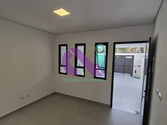 Sobrado com 126m² 3 quartos e 2 banheiros, à venda, no bairro Bela Vista em Osasco